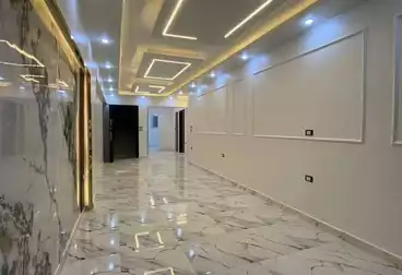 Apartments For sale - 3 rooms - floor 2