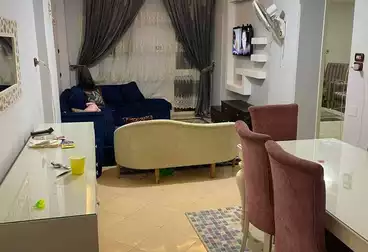 Apartments For sale - 2 rooms - floor 5