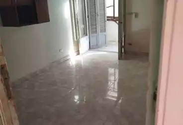 Apartments For sale - 3 rooms - floor 4