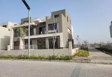 Villas For sale - 4 rooms