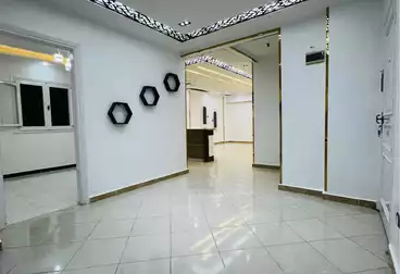 Apartments For sale - 3 rooms - floor 3