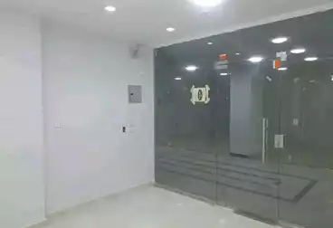 تجاري للإيجار - بالدور 0