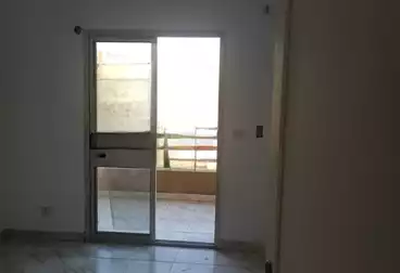 Apartments For sale - 3 rooms - floor 4