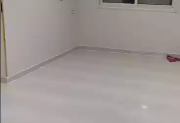 Apartments For sale - 2 rooms - floor 11
