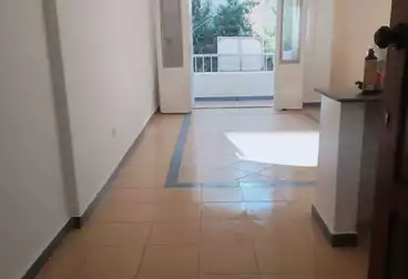 Apartments For sale - 1 rooms - floor 1