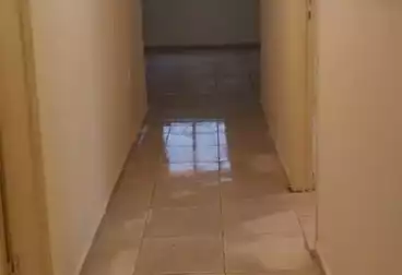 Apartments For sale - 4 rooms - floor 1