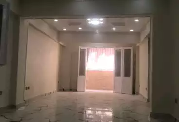 Apartments For sale - 3 rooms - floor 4