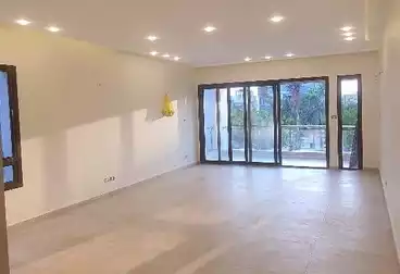 شقق للبيع - 3 غرف - بالدور 1