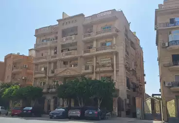 Palace For sale - 36 rooms