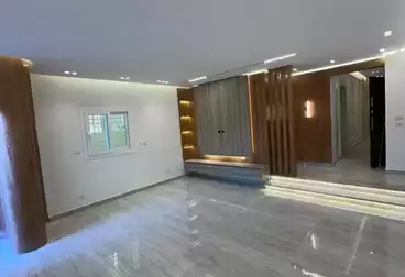 Apartments For sale - 3 rooms - floor 0