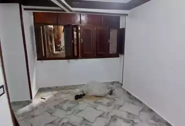 Apartments For sale - 2 rooms - floor 1