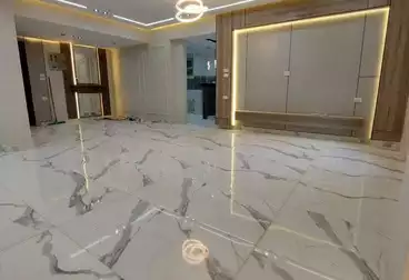 Apartments For sale - 3 rooms - floor 1