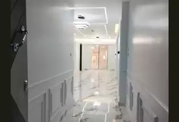 Apartments For sale - 2 rooms - floor 2