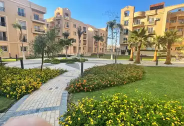 Apartment with Garden For sale - 3 rooms - floor 0