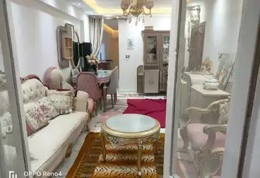Apartments For sale - 2 rooms - floor 2