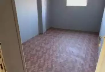 Apartments For sale - 2 rooms - floor 4