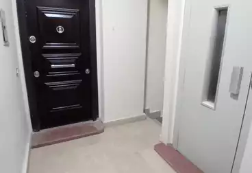 Apartments For sale - 3 rooms - floor 0