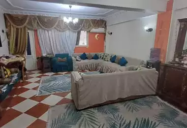 Apartments For sale - 2 rooms - floor 5
