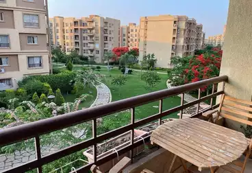 شقق للبيع - 3 غرف - بالدور 1