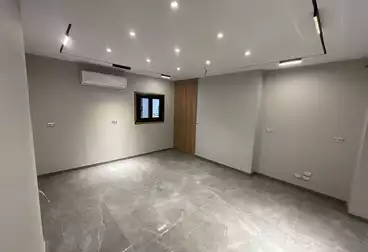 إداري للإيجار - 6 غرف - بالدور 1