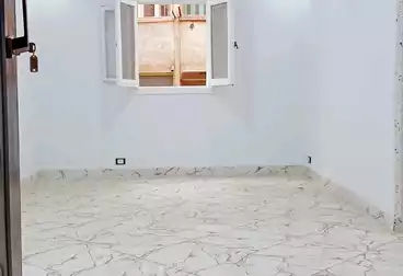 Apartments For sale - 2 rooms - floor 4