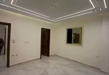 شقق للبيع - 3 غرف - بالدور 2
