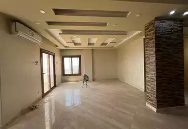 Apartments For sale - 3 rooms - floor 4