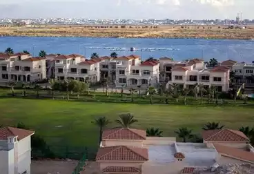 Apartments For sale - 3 rooms - floor 5