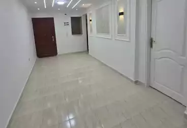 Apartments For sale - 2 rooms - floor 8