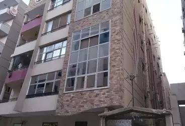 Apartments For sale - 2 rooms - floor 4