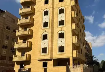 Apartments For sale - 4 rooms - floor 4