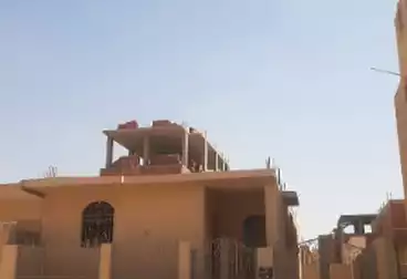 منزل / بيت للبيع - 3 غرف