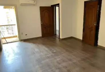 Apartments For rent - 3 rooms - floor 5