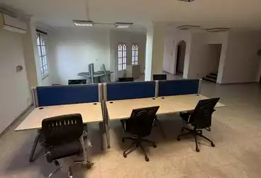 Administrative For rent - 7 rooms - floor 3