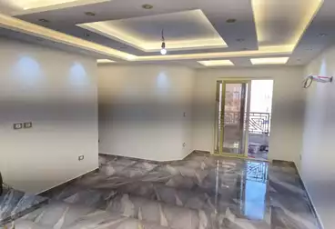 Apartments For rent - 3 rooms - floor 5