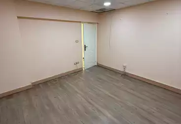 Apartments For rent - 3 rooms - floor 0