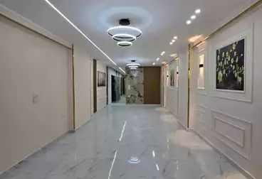 شقق للبيع - 3 غرف - بالدور 3