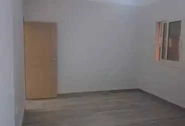 Apartments For sale - 3 rooms - floor 1
