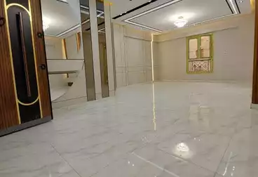 Apartments For sale - 3 rooms - floor 1