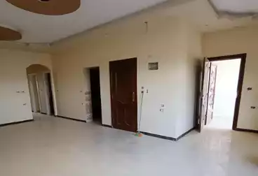 House / Home For sale - 3 rooms