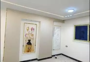 Apartments For sale - 2 rooms - floor 5