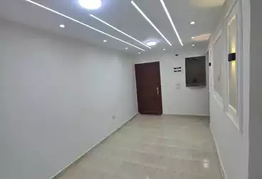 Apartments For sale - 2 rooms - floor 8