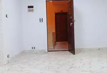 Apartments For sale - 2 rooms - floor 4