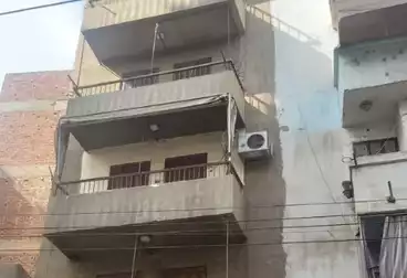 House / Home For sale - 3 rooms
