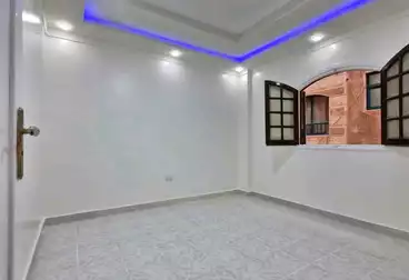 Apartment with Garden For sale - 2 rooms - floor 2