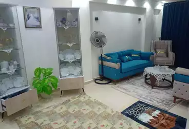 Apartments For sale - 2 rooms - floor 1