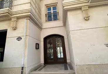 Apartments For sale - 2 rooms - floor 1