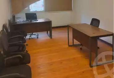 Administrative For rent - 4 rooms - floor 2