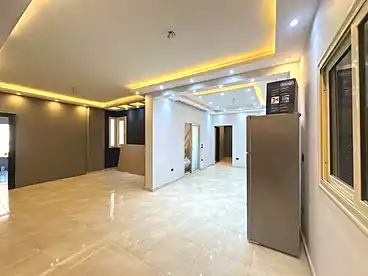 Apartments For sale - 4 rooms - floor 2