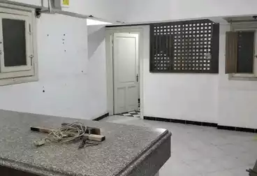 Apartments For sale - 2 rooms - floor 4